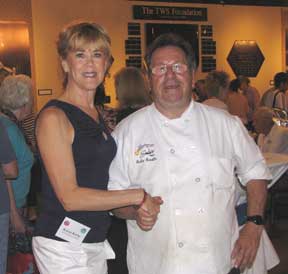 Karen Roche Thanks Emilio Gervilla
